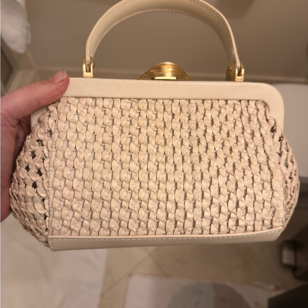 Cult Gaia Zuma Woven Top-Handle Crossbody Bag in Off White - Picture 4 of 6